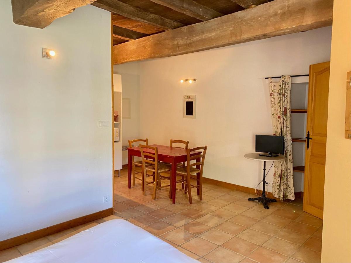 Domaine De La Laigne - Spa Asnières-la-Giraud Buitenkant foto